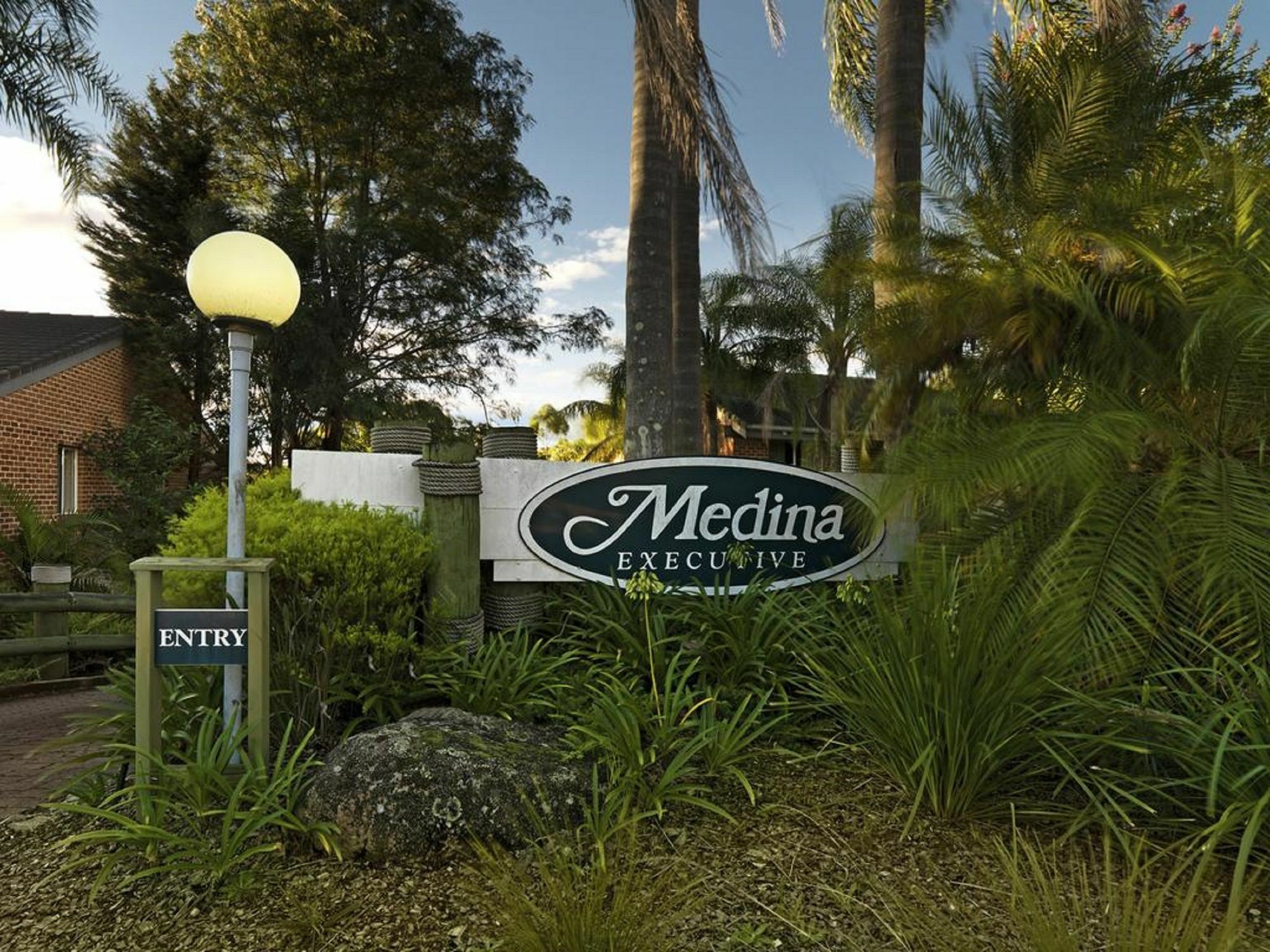 Medina Serviced Apartments North Ryde Сидни Екстериор снимка